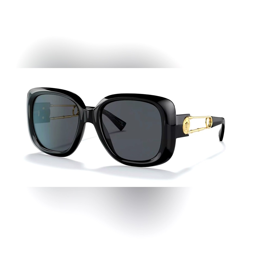 Versace Paperclip Sunglasses in EUC ❤️